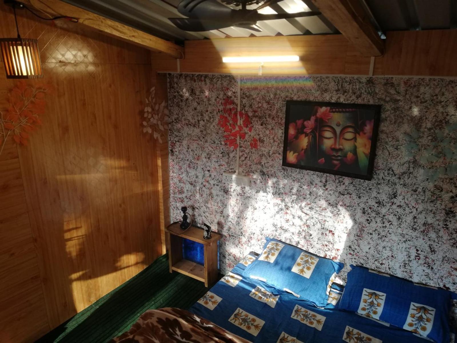 Shanti People Huts & Camp Kasol Oda fotoğraf